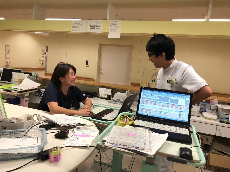 看護師と相談中